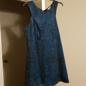 Jennifer Lopez snake print dress